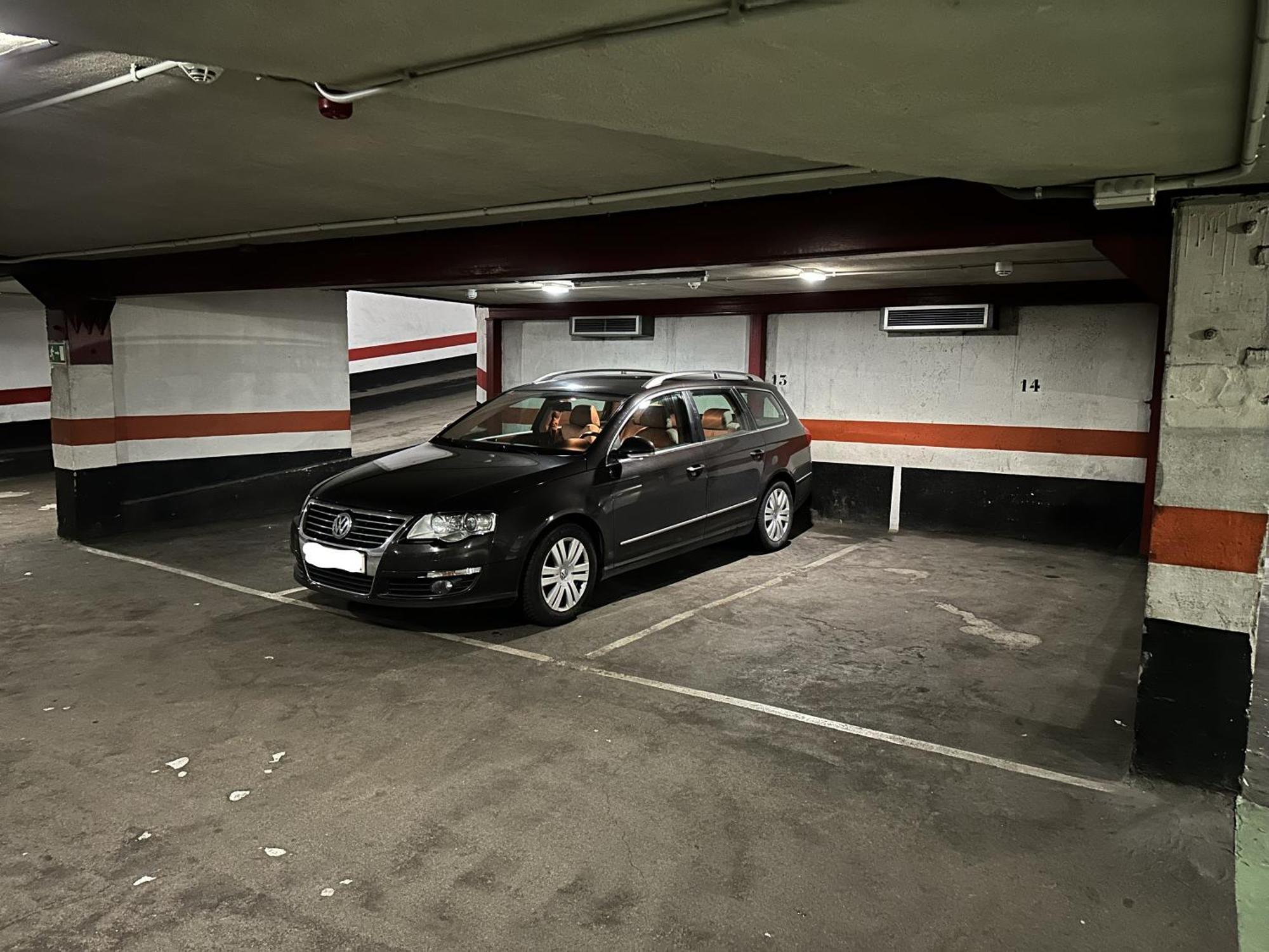 Bilbao Premium With Parking By Aston Rentals Eksteriør bilde